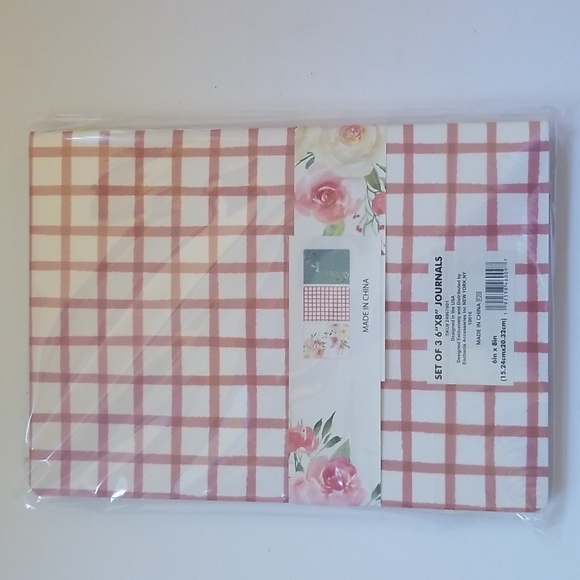 Set of 3 notebooks. - Picture 2 of 8